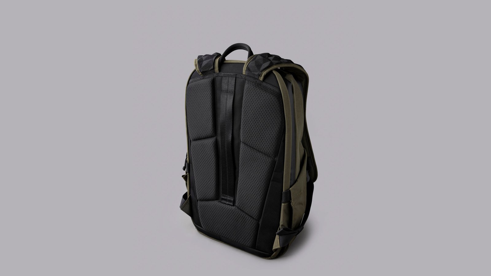 Alpaka Elements Backpack Pro : 24 litres, un 16 pouces, et une ligne de la fiche technique qui change tout