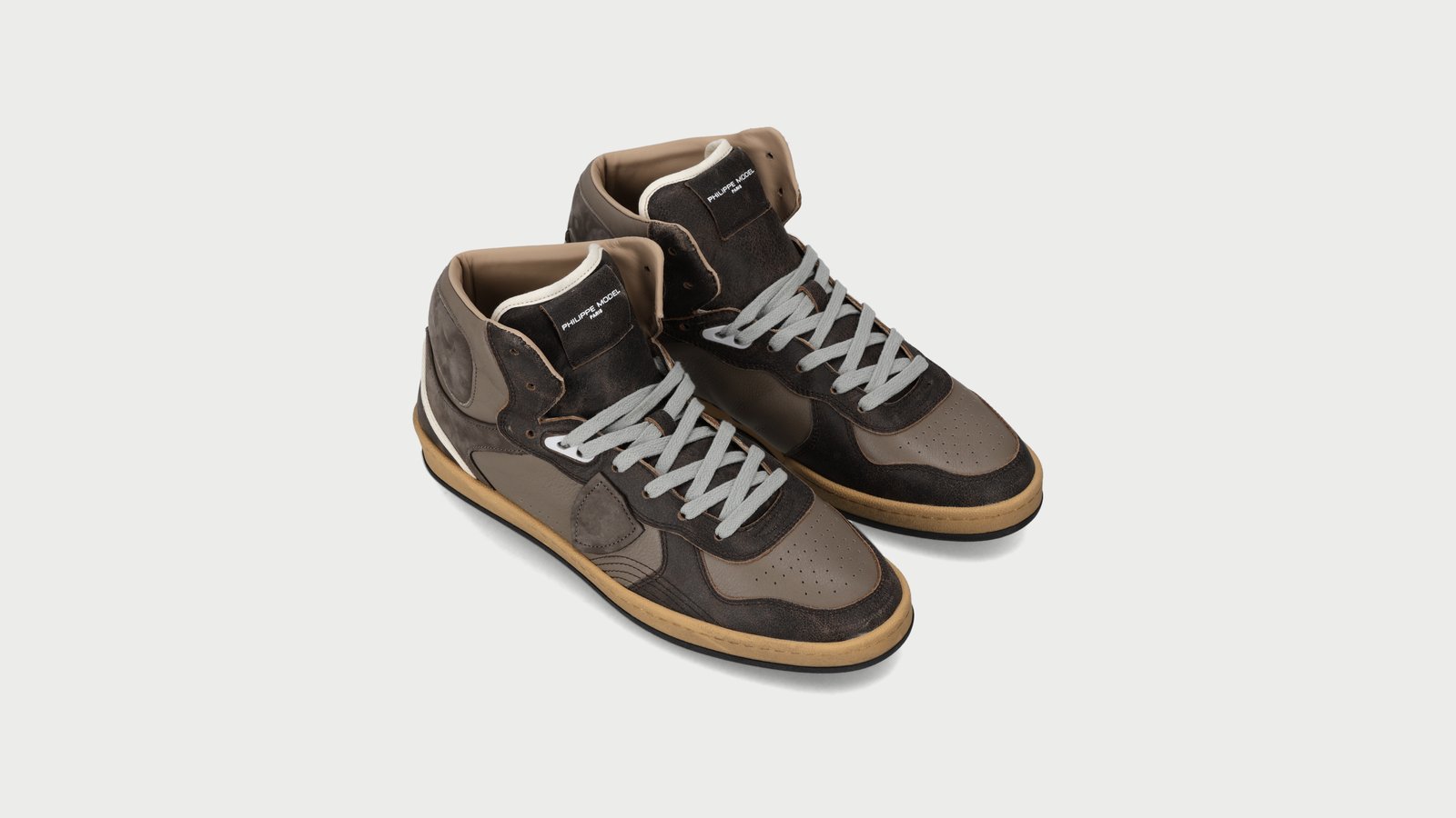 Philippe Model : la sneaker au blason de Paris, faite en Italie